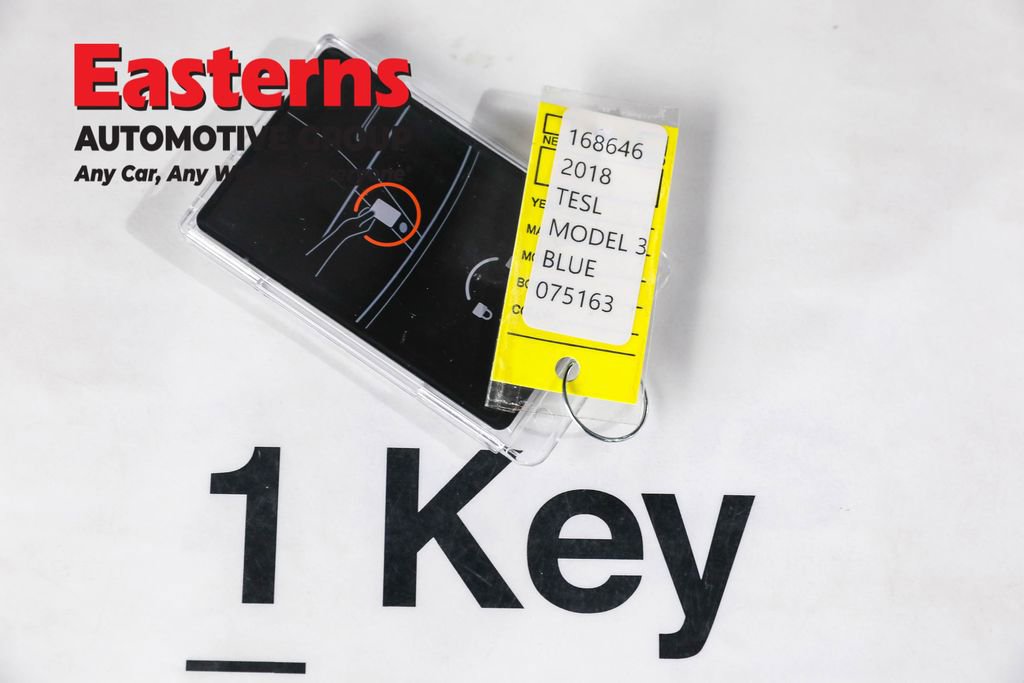 Used 2018 Tesla Model 3 Long Range image 23