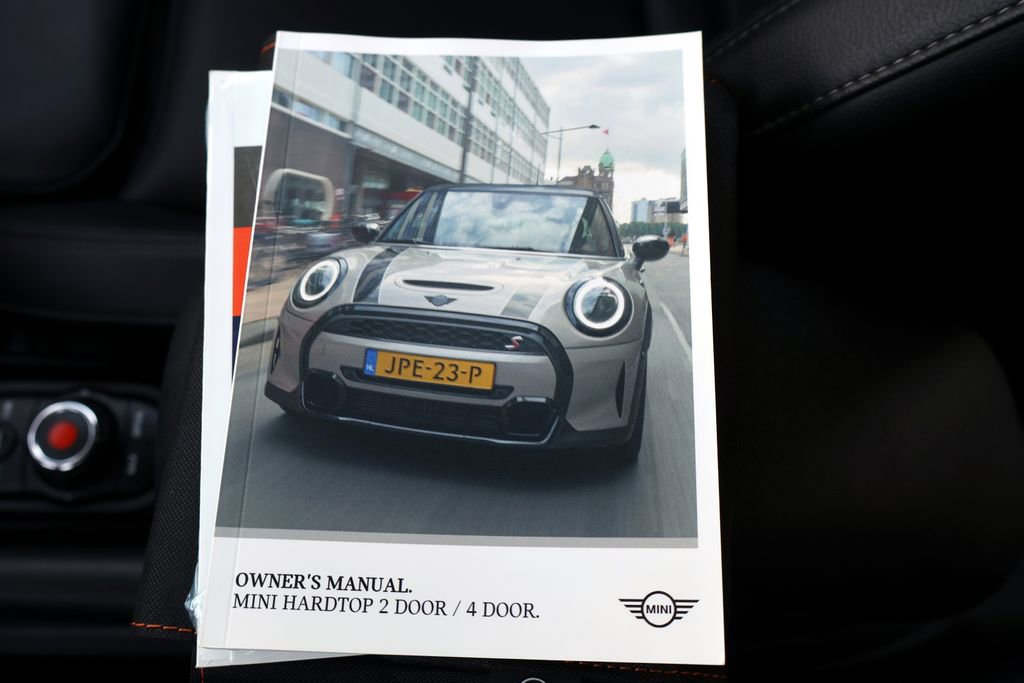 Used 2022 MINI Cooper S FWD image 33
