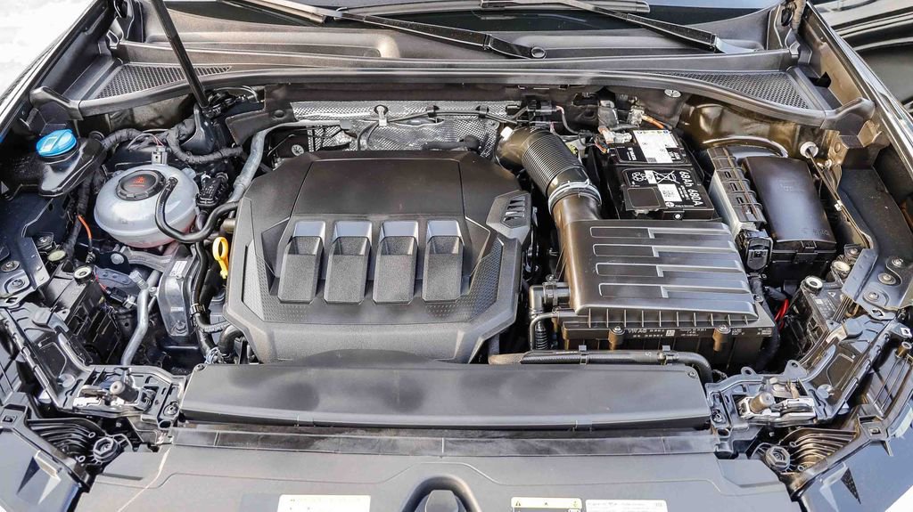 Used 2025 Audi Q3 2.0T Premium image 32