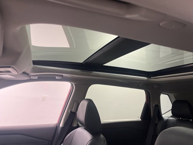 Used 2023 Nissan Rogue SL image 11