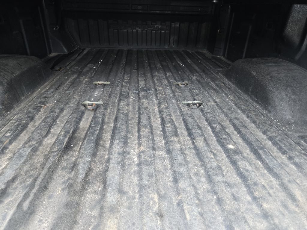 Used 2023 GMC Sierra 3500 Denali AWD/4WD image 5