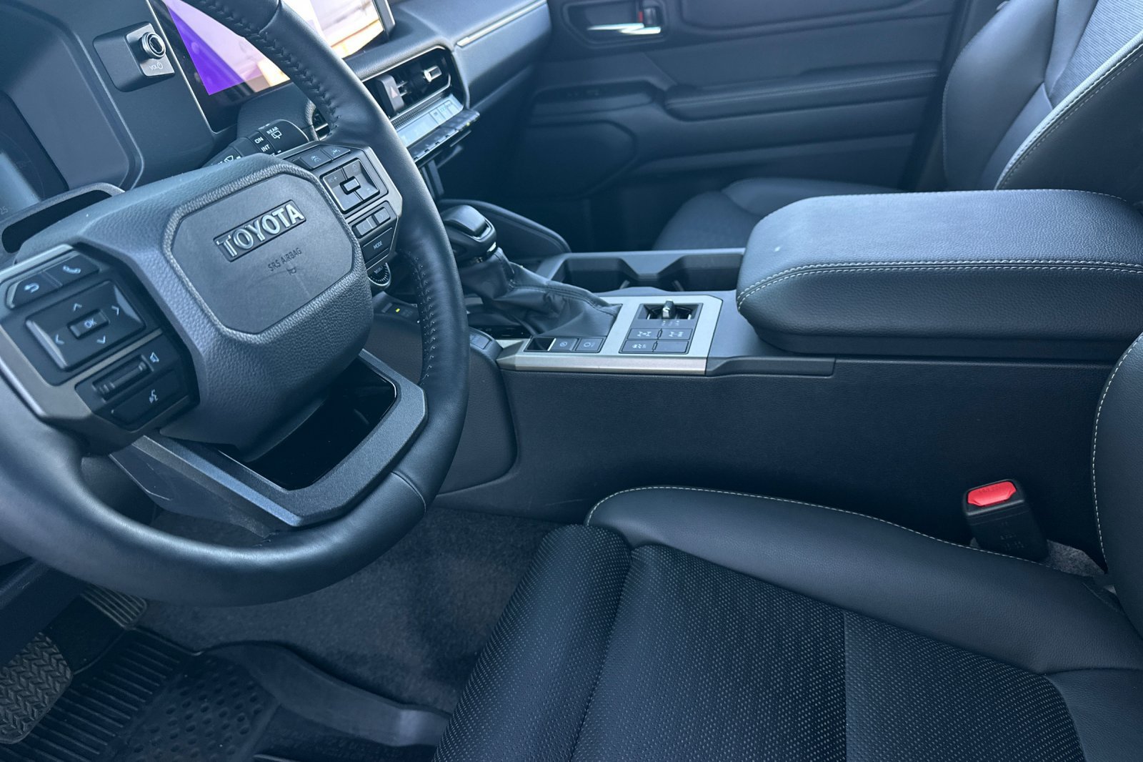 Certified 2025 Toyota Land Cruiser w/ Premium Package AWD/4WD image 9