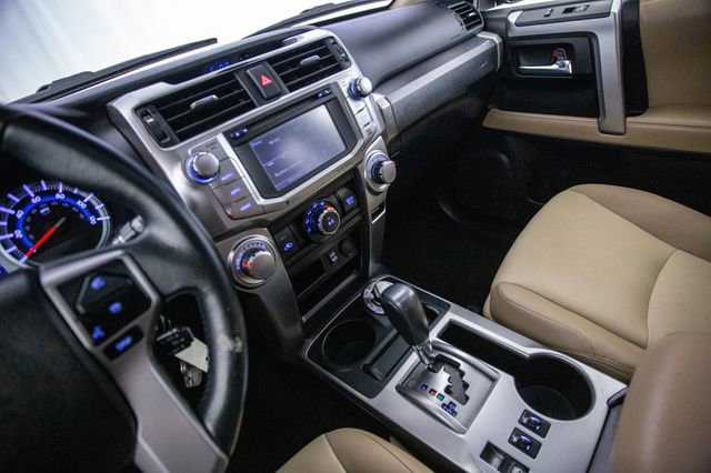 Used 2016 Toyota 4Runner SR5 Premium image 53