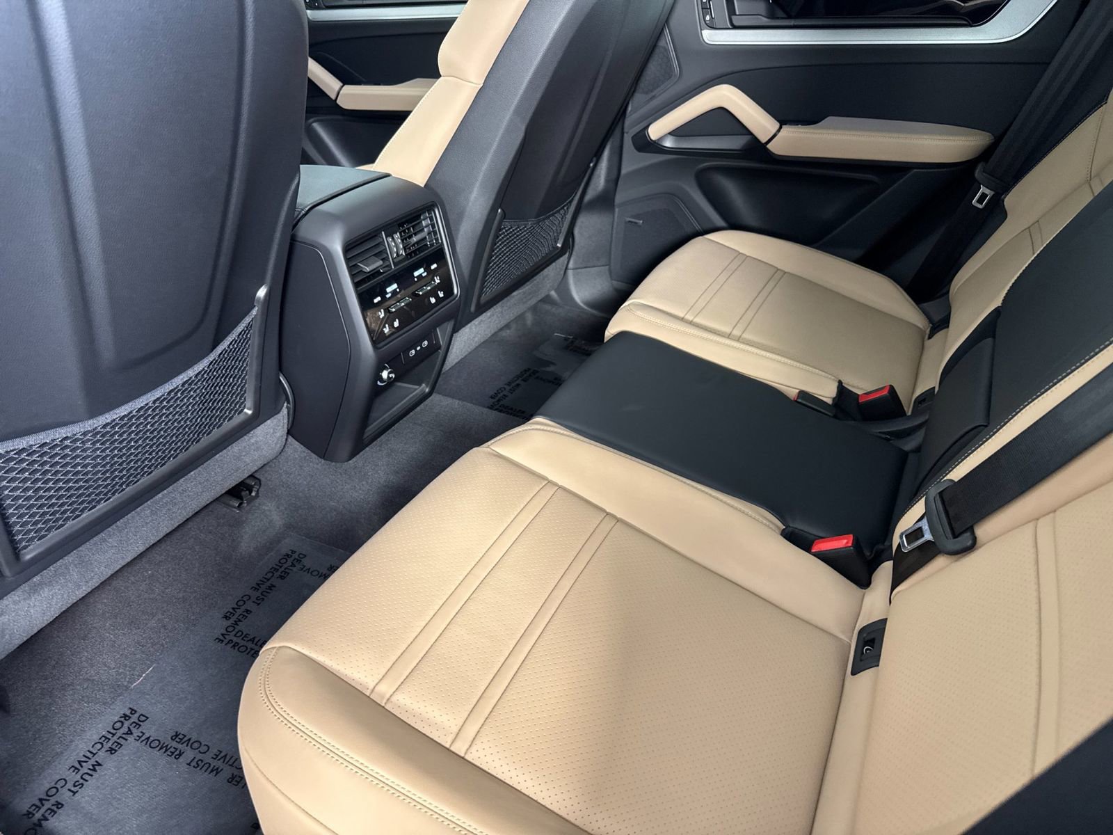 New 2026 Porsche Cayenne image 14