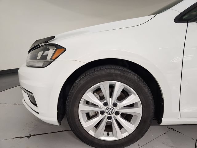 Used 2019 Volkswagen Golf S FWD image 11