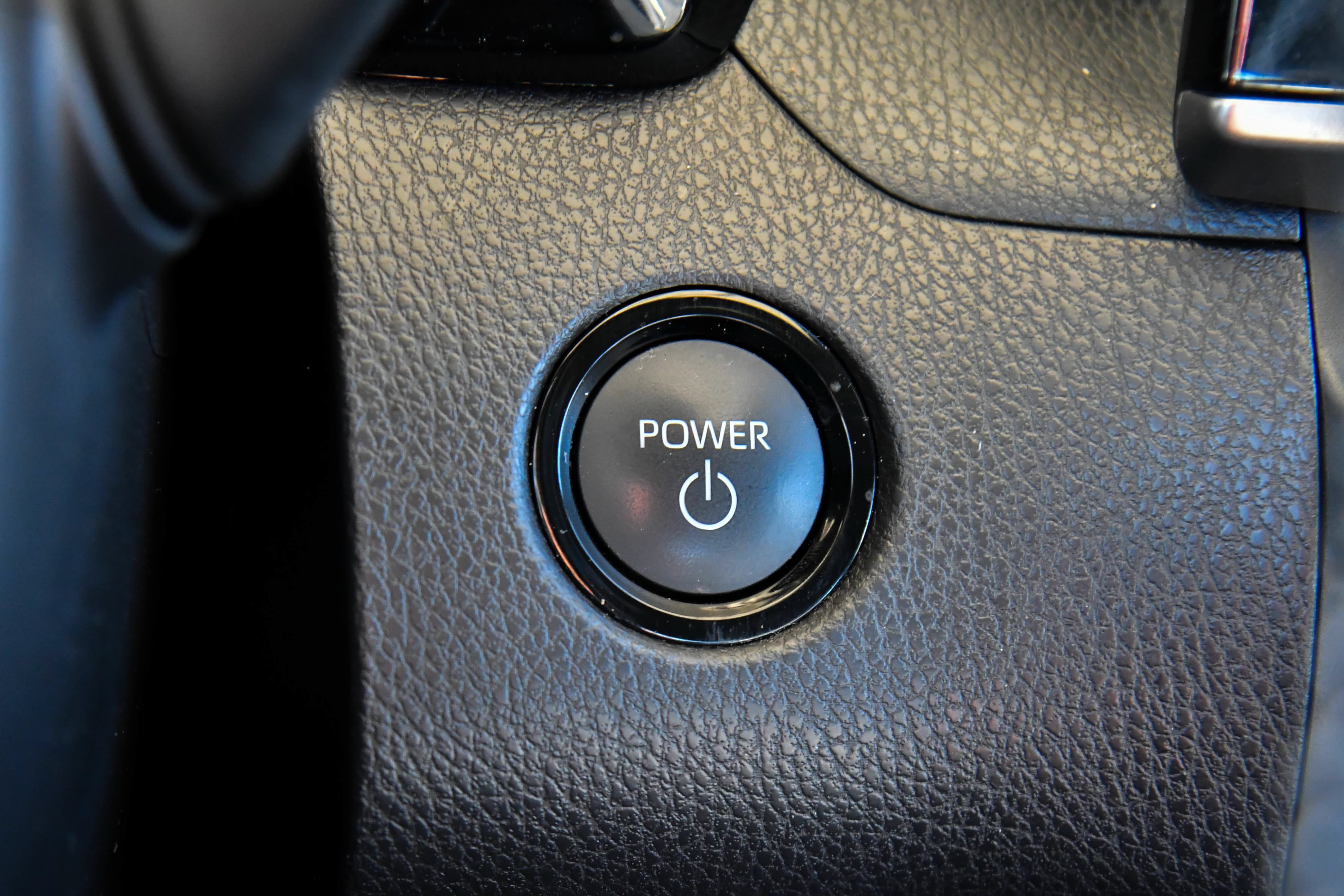 Used 2026 Toyota Camry SE FWD image 30