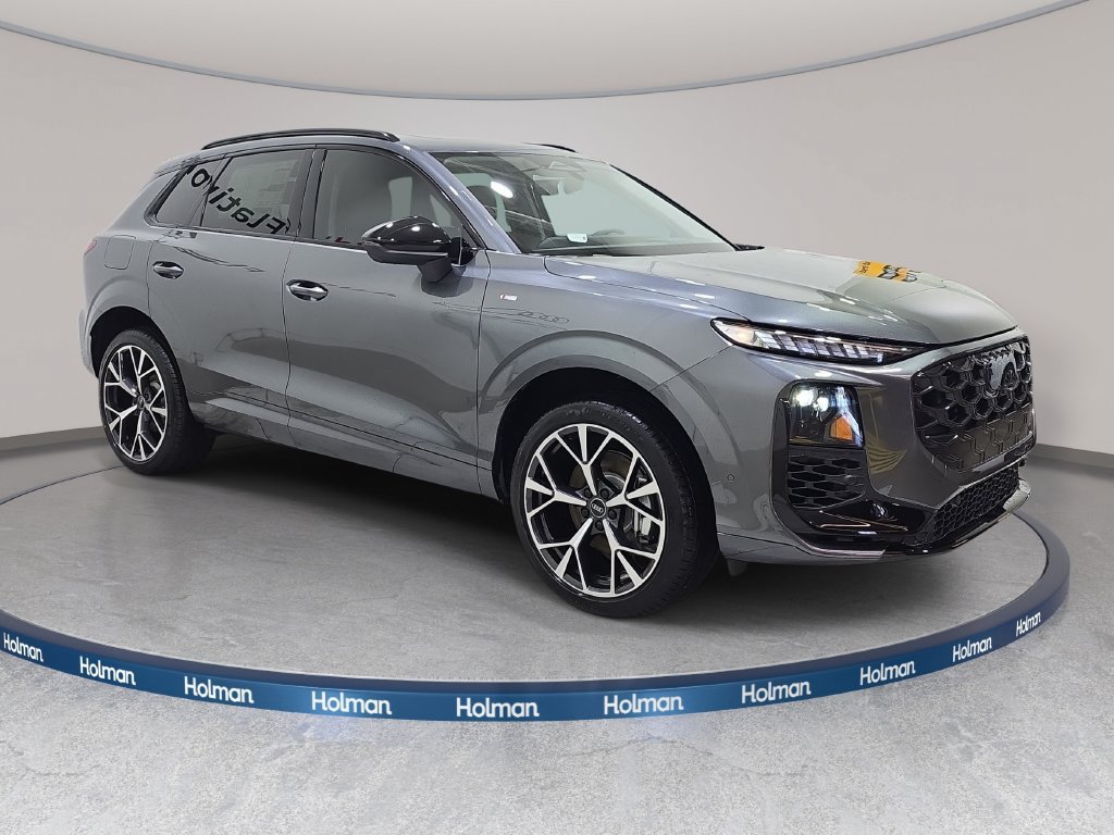 New 2026 Audi Q3 quattro 2.0T AWD/4WD image 4