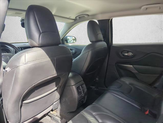 Used 2020 Jeep Cherokee Limited FWD image 14