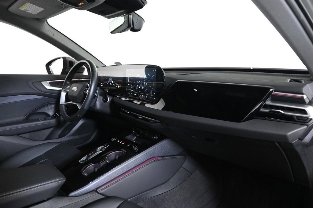 Used 2025 Audi A5 2.0T Premium w/ Convenience Package image 15