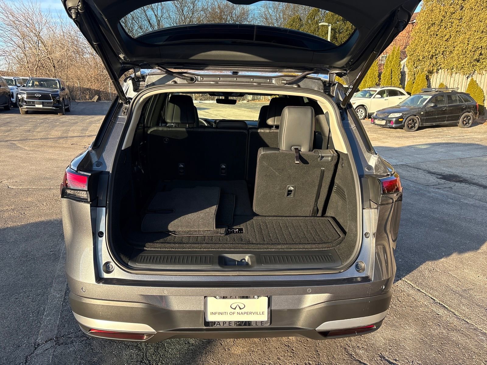 Certified 2026 INFINITI QX60 Luxe w/ Cargo Package image 23