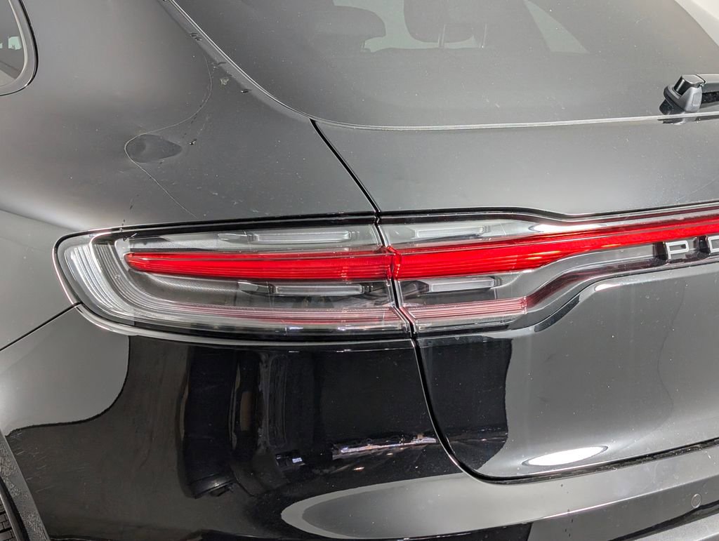 New 2026 Porsche Macan image 16