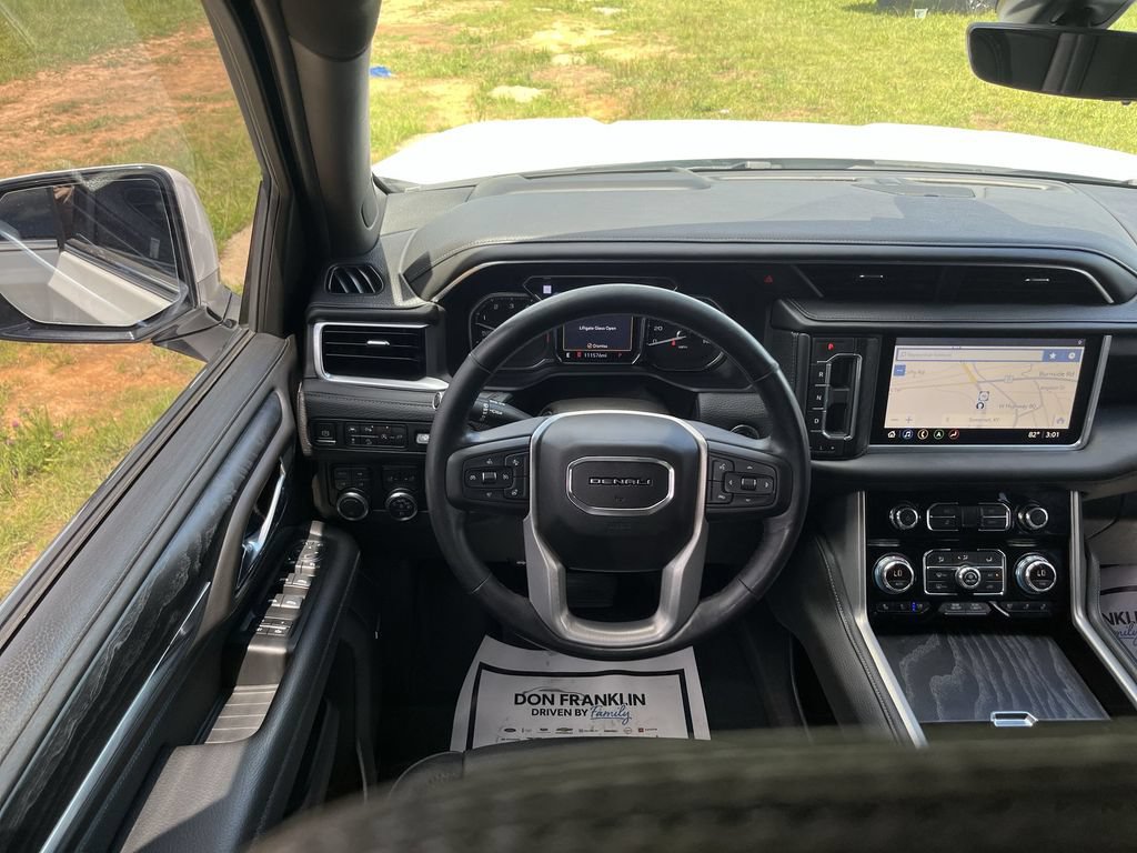 Used 2021 GMC Yukon Denali w/ Denali Premium Package AWD/4WD image 20
