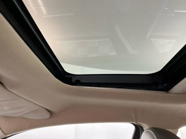 Used 2007 Chrysler Sebring Limited w/ Premium Group image 19