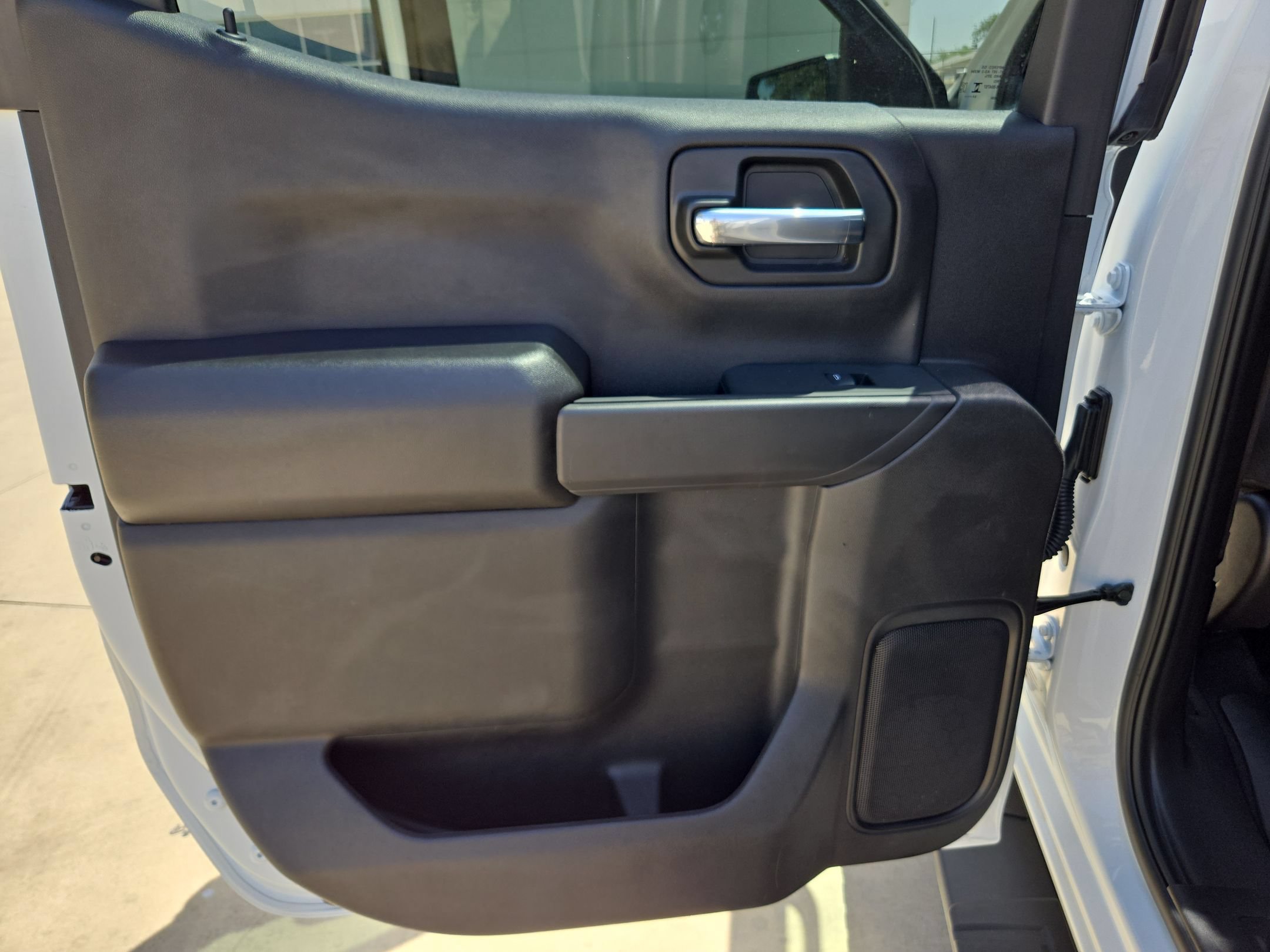 Certified 2025 Chevrolet Silverado 1500 Custom AWD/4WD image 14