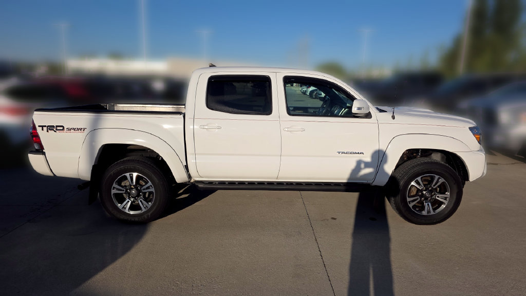 Used 2014 Toyota Tacoma 4x4 Double Cab w/ TRD Sport Package image 7