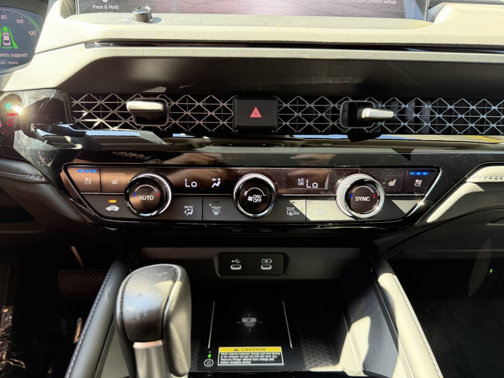 Used 2024 Honda Accord Touring image 23