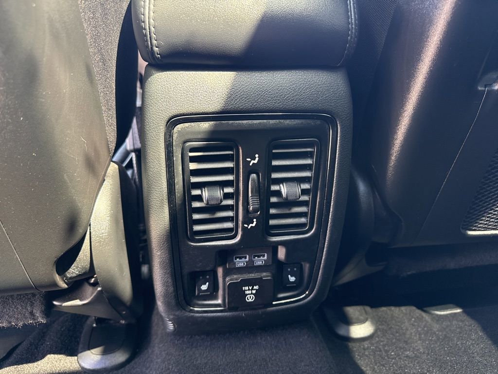Used 2020 Jeep Grand Cherokee High Altitude AWD/4WD image 25