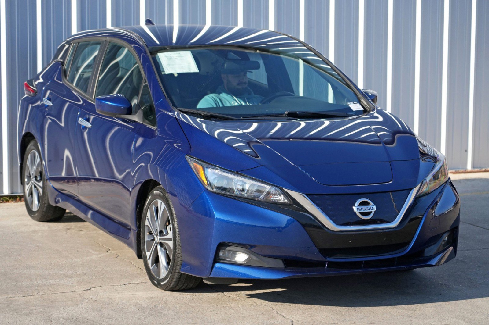 Used 2021 Nissan Leaf SV image 47