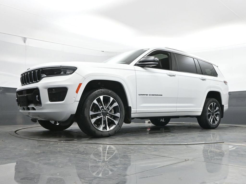 Used 2021 Jeep Grand Cherokee L Overland w/ Advanced Protech Group III image 49