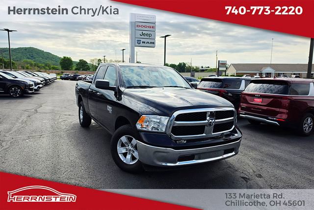 Used 2024 RAM 1500 Classic SLT AWD/4WD image 1