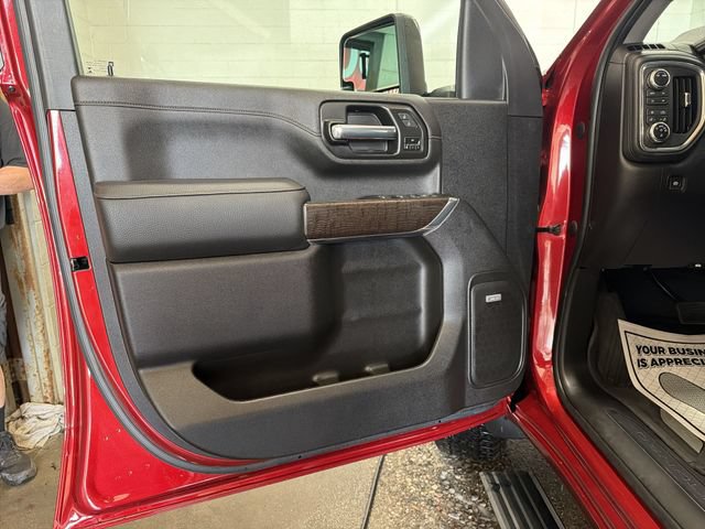 Certified 2023 GMC Sierra 2500 Denali w/ Denali Ultimate Package AWD/4WD image 13