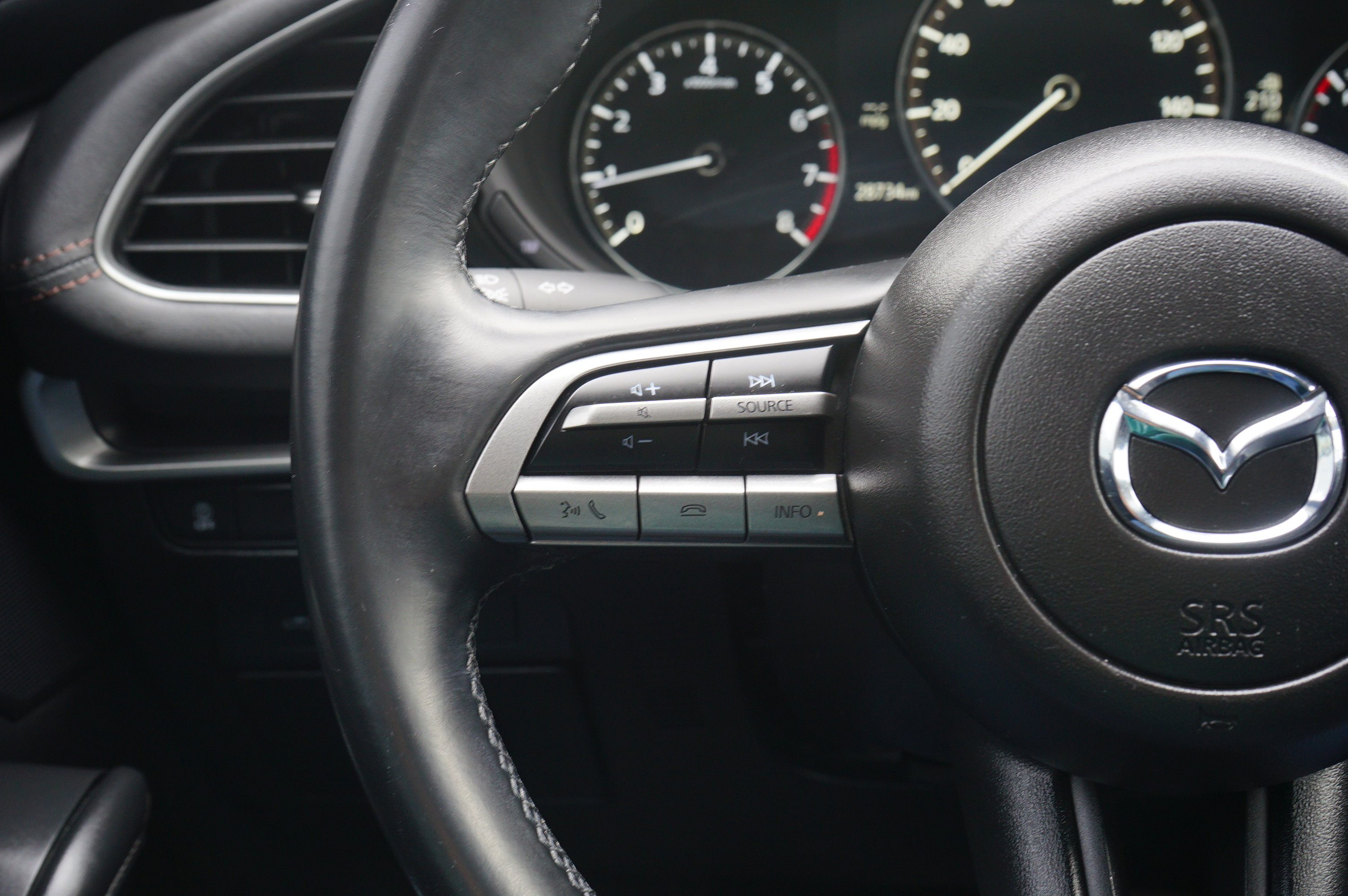 Used 2021 MAZDA MAZDA3 s image 23