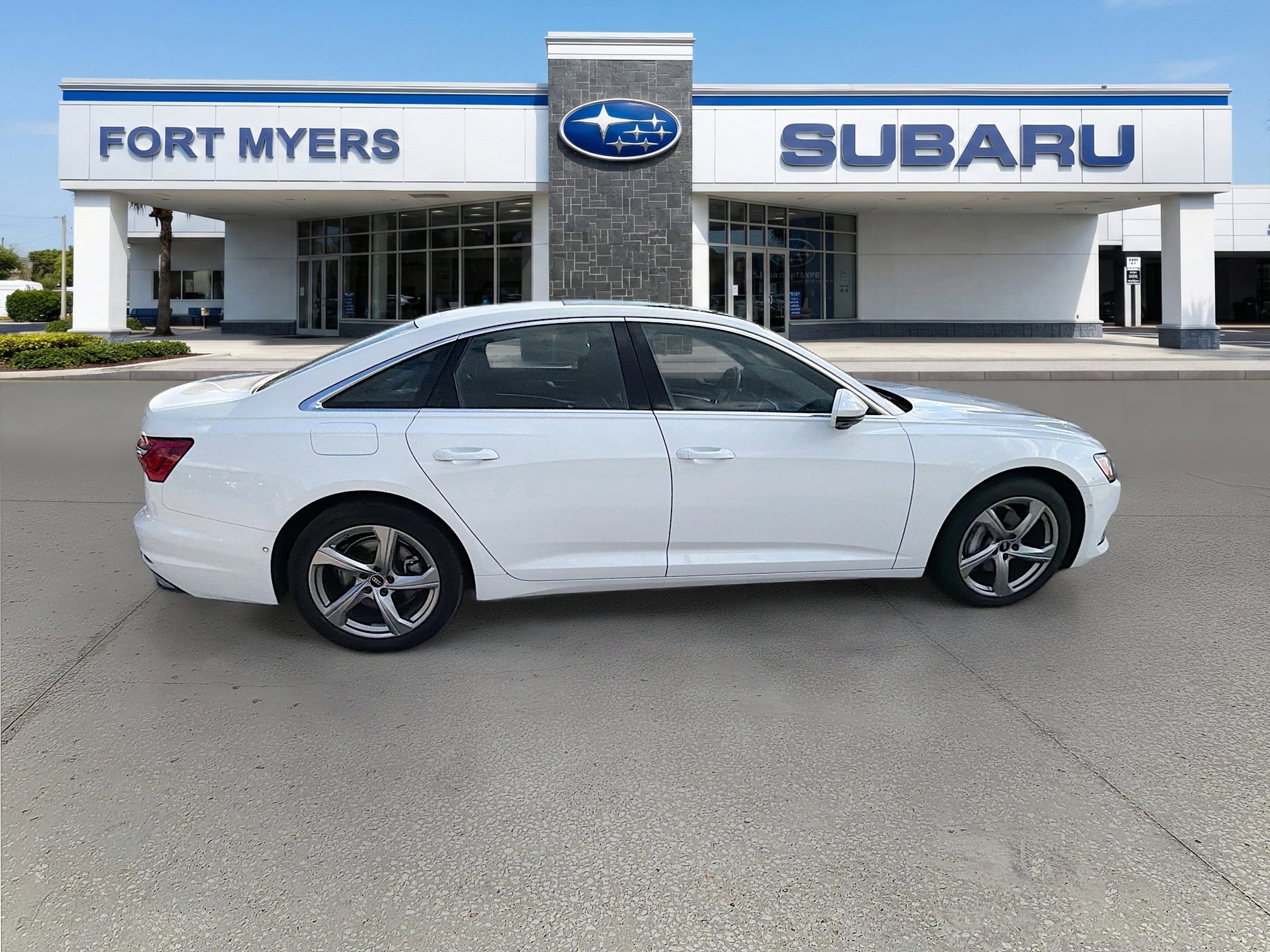 Used 2024 Audi A6 Premium Plus image 2