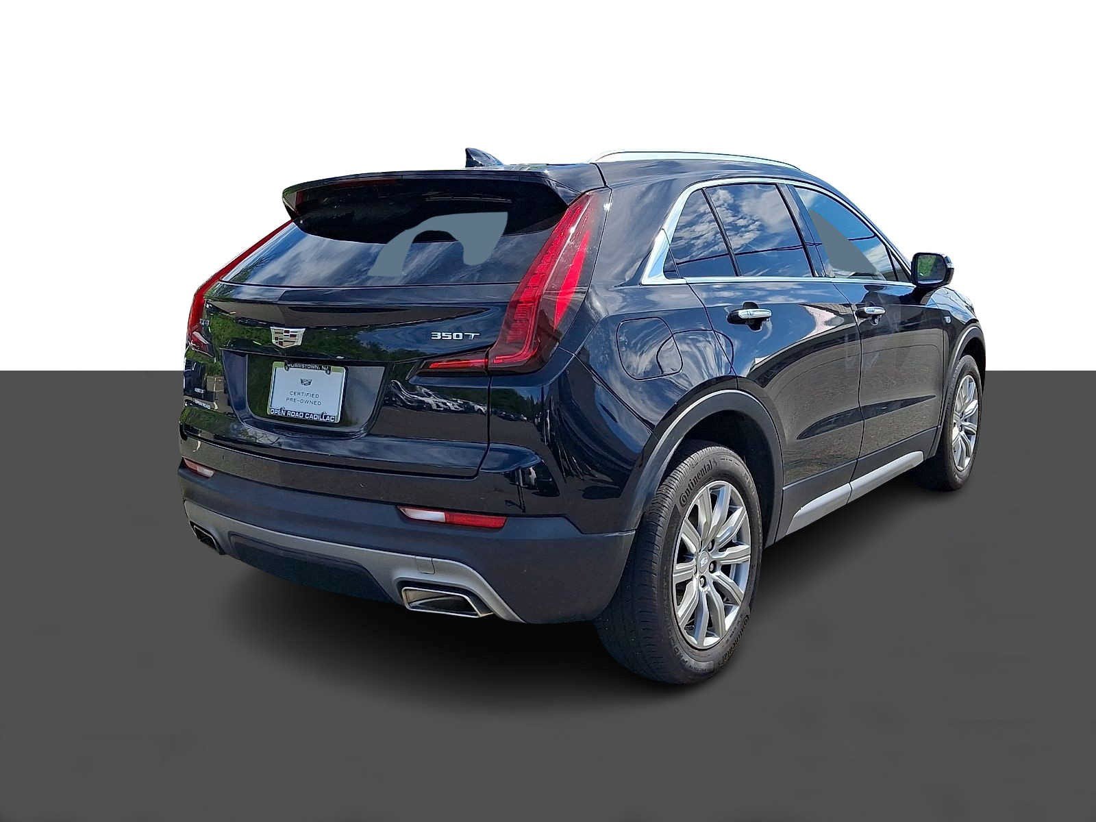Certified 2023 Cadillac XT4 Premium Luxury AWD/4WD image 5