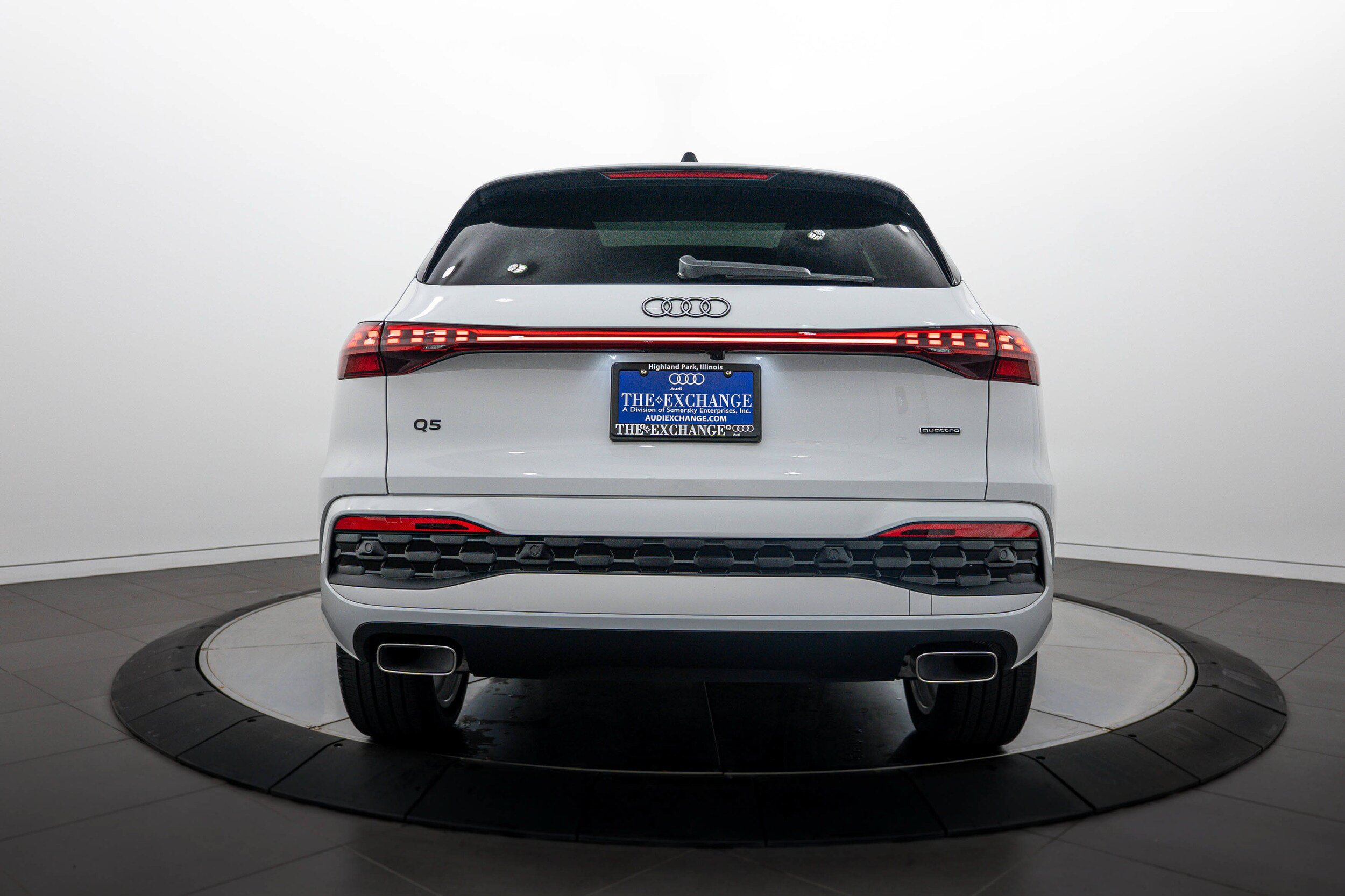 Used 2025 Audi Q5 Premium Plus AWD/4WD image 21