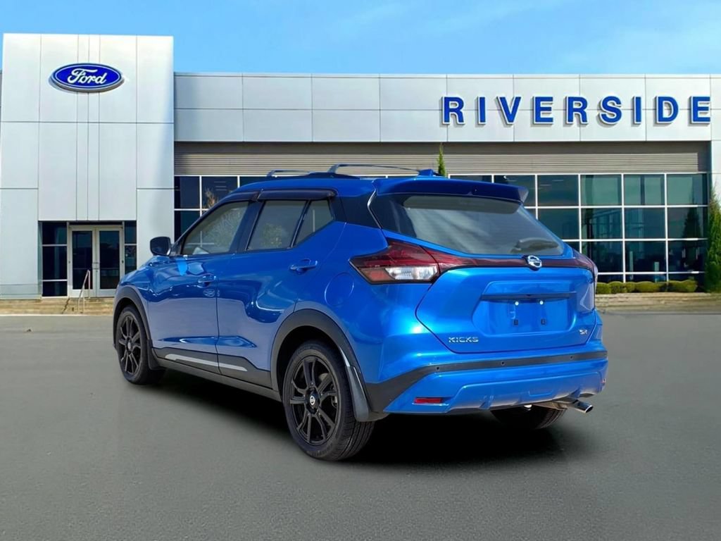Used 2021 Nissan Kicks SR w/ SR Premium Package FWD image 5