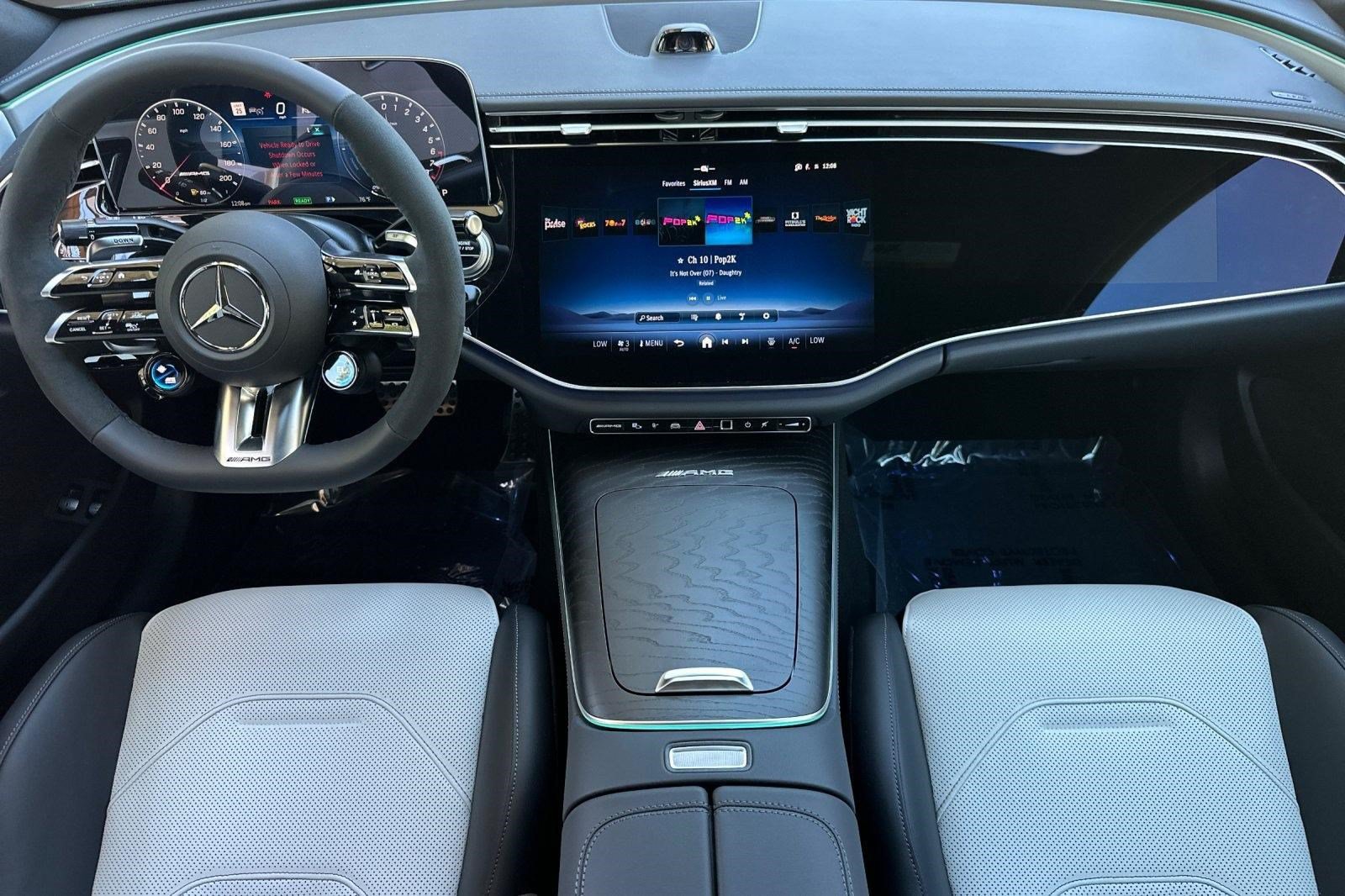 New 2026 Mercedes-Benz E 53 AMG e 4MATIC Sedan image 13