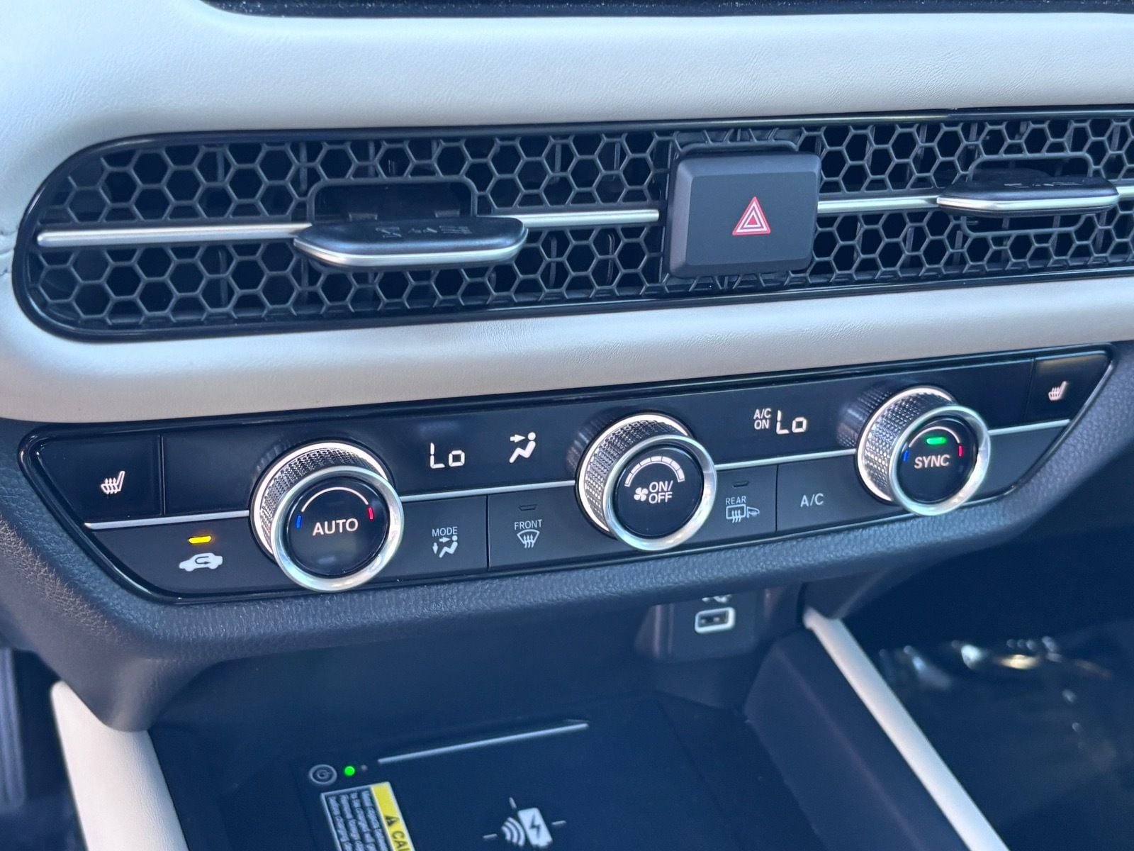Certified 2025 Honda HR-V EX-L image 30
