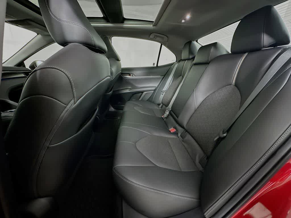 Used 2021 Toyota Camry XSE FWD image 14