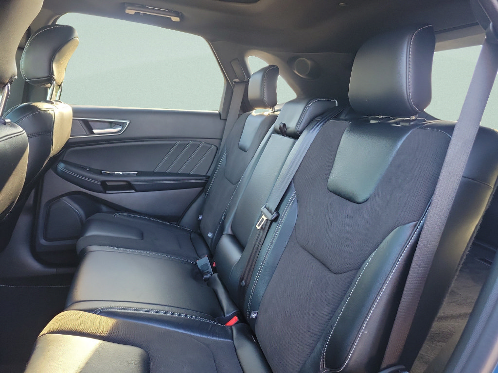 Used 2019 Ford Edge ST w/ Equipment Group 401A AWD/4WD image 14