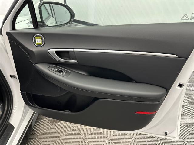 New 2025 Hyundai Sonata SEL image 15