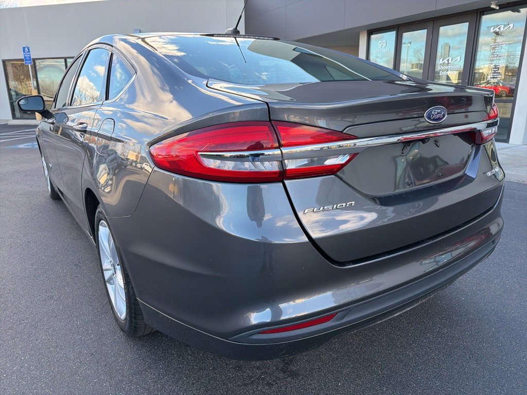 Used 2018 Ford Fusion S image 9