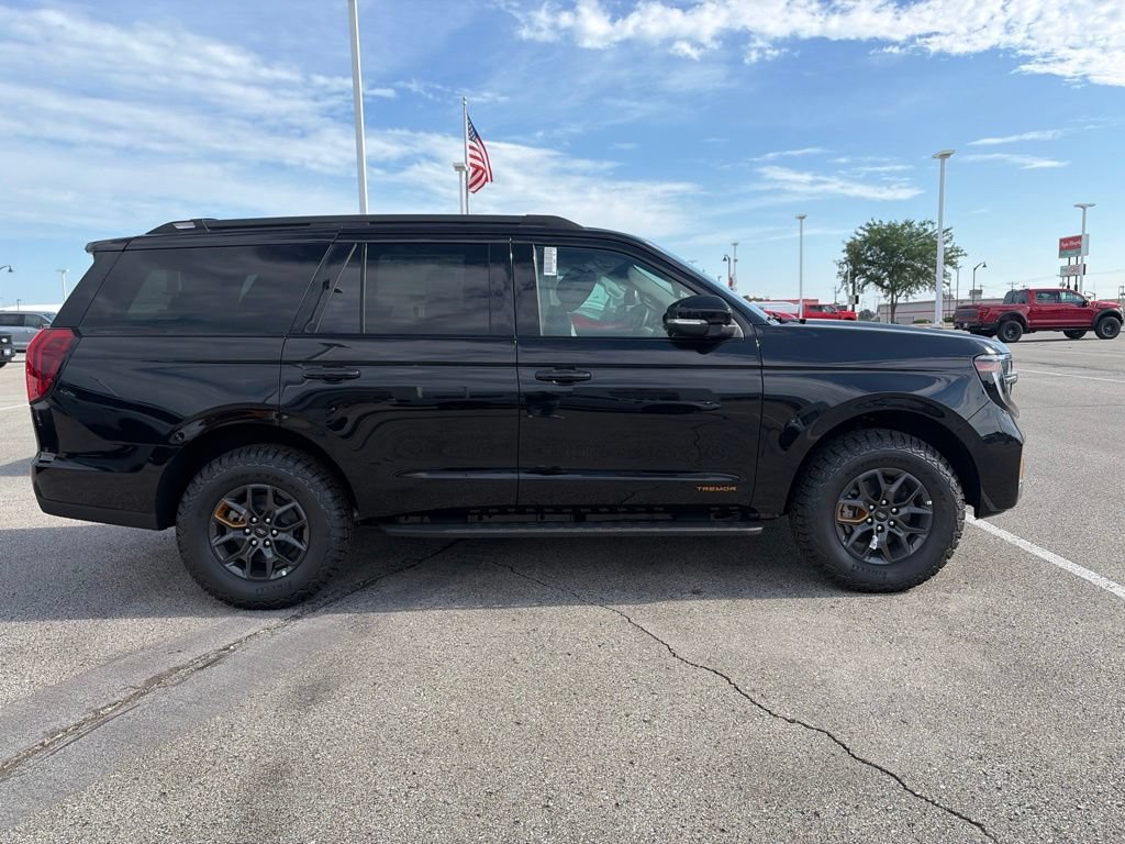 New 2027 Ford Expedition Tremor w/ Driver's Package AWD/4WD image 6