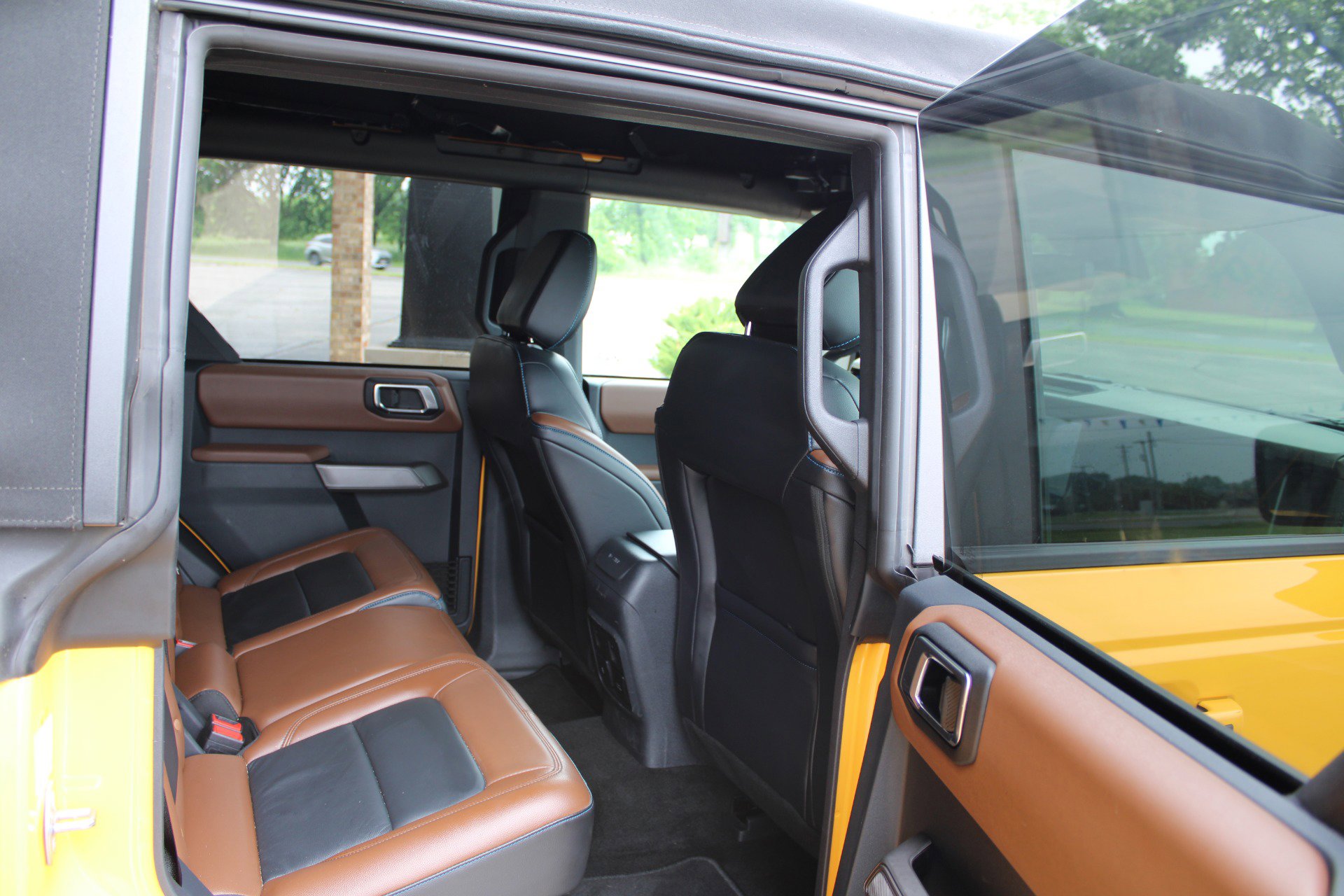 Used 2021 Ford Bronco Outer Banks image 19
