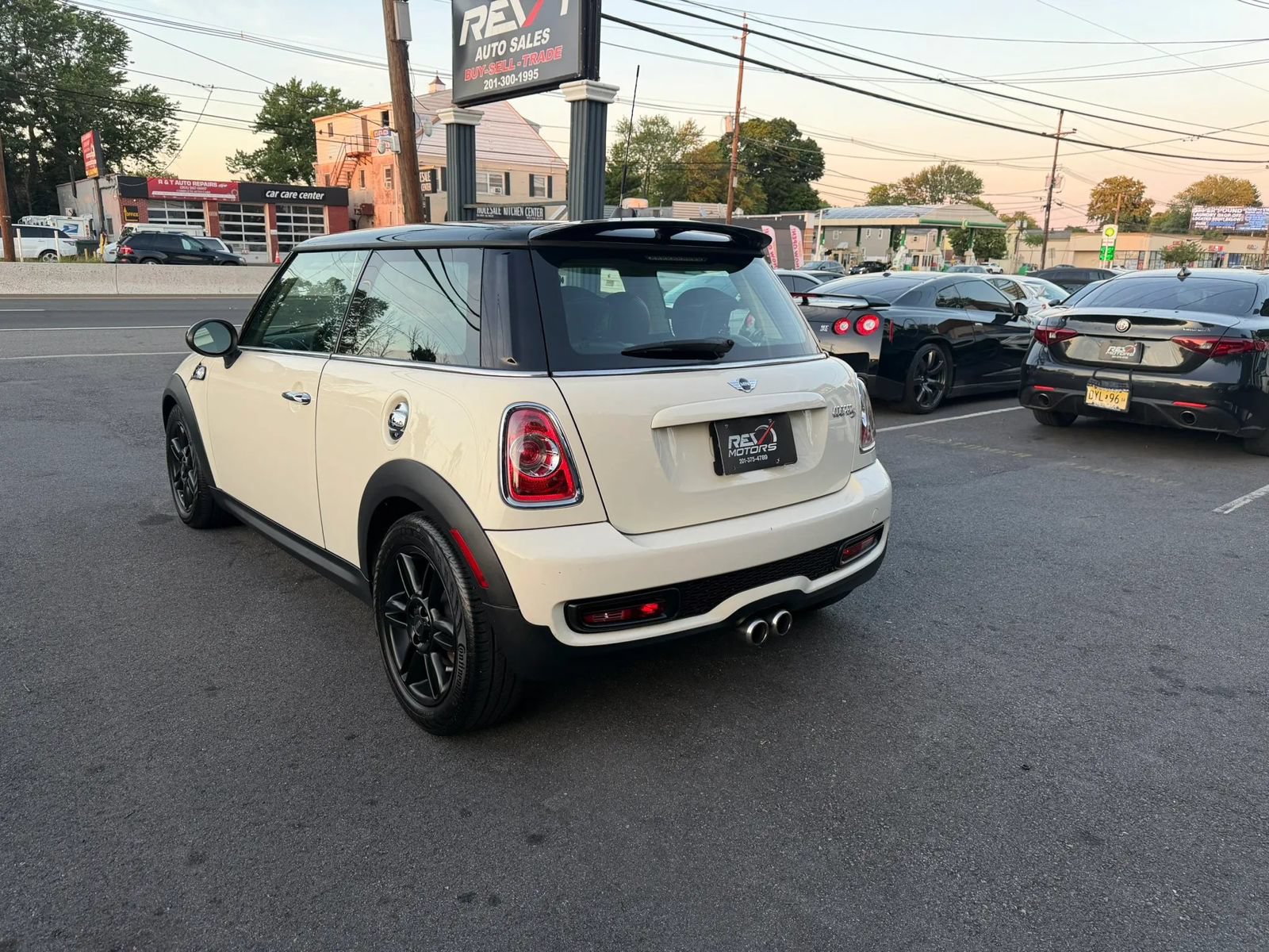 Used 2013 MINI Cooper S FWD image 6