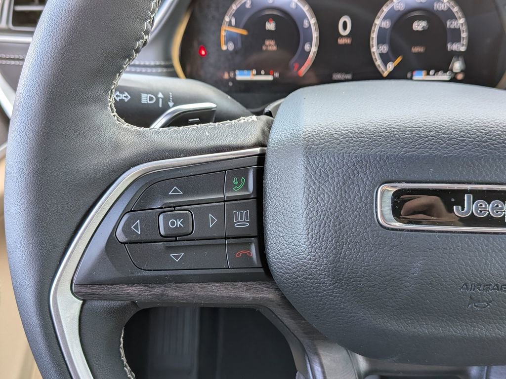 New 2025 Jeep Grand Cherokee L Limited image 19