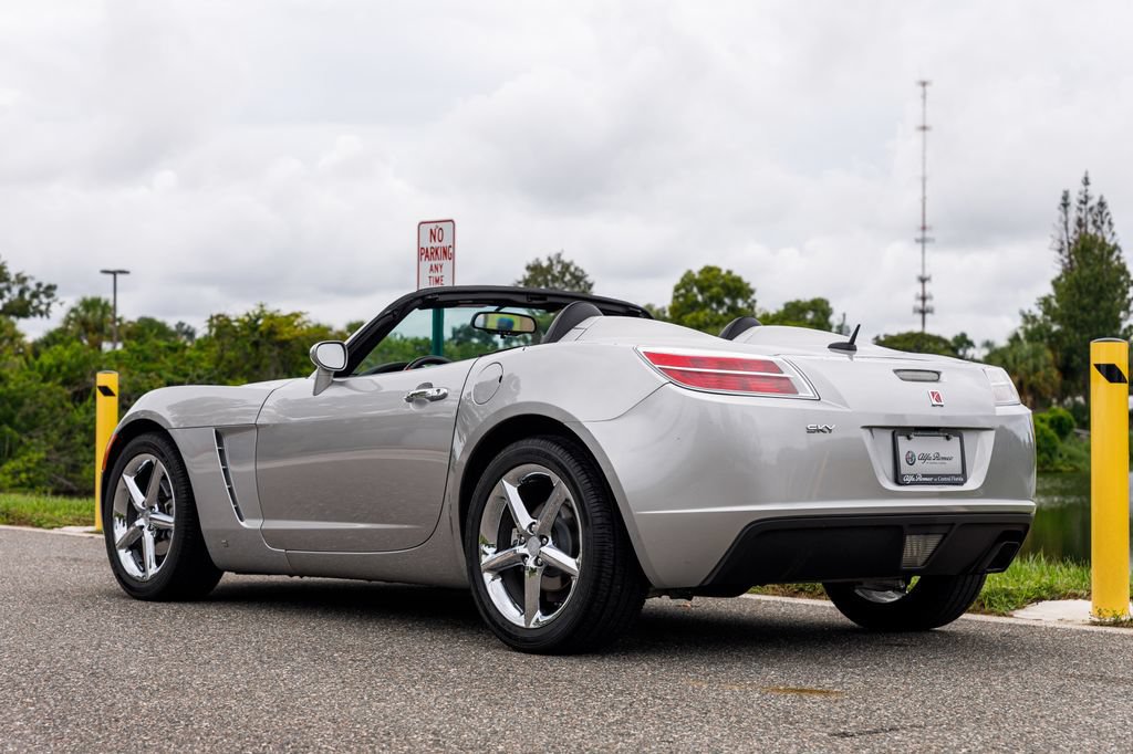 Used 2008 Saturn Sky RWD image 25