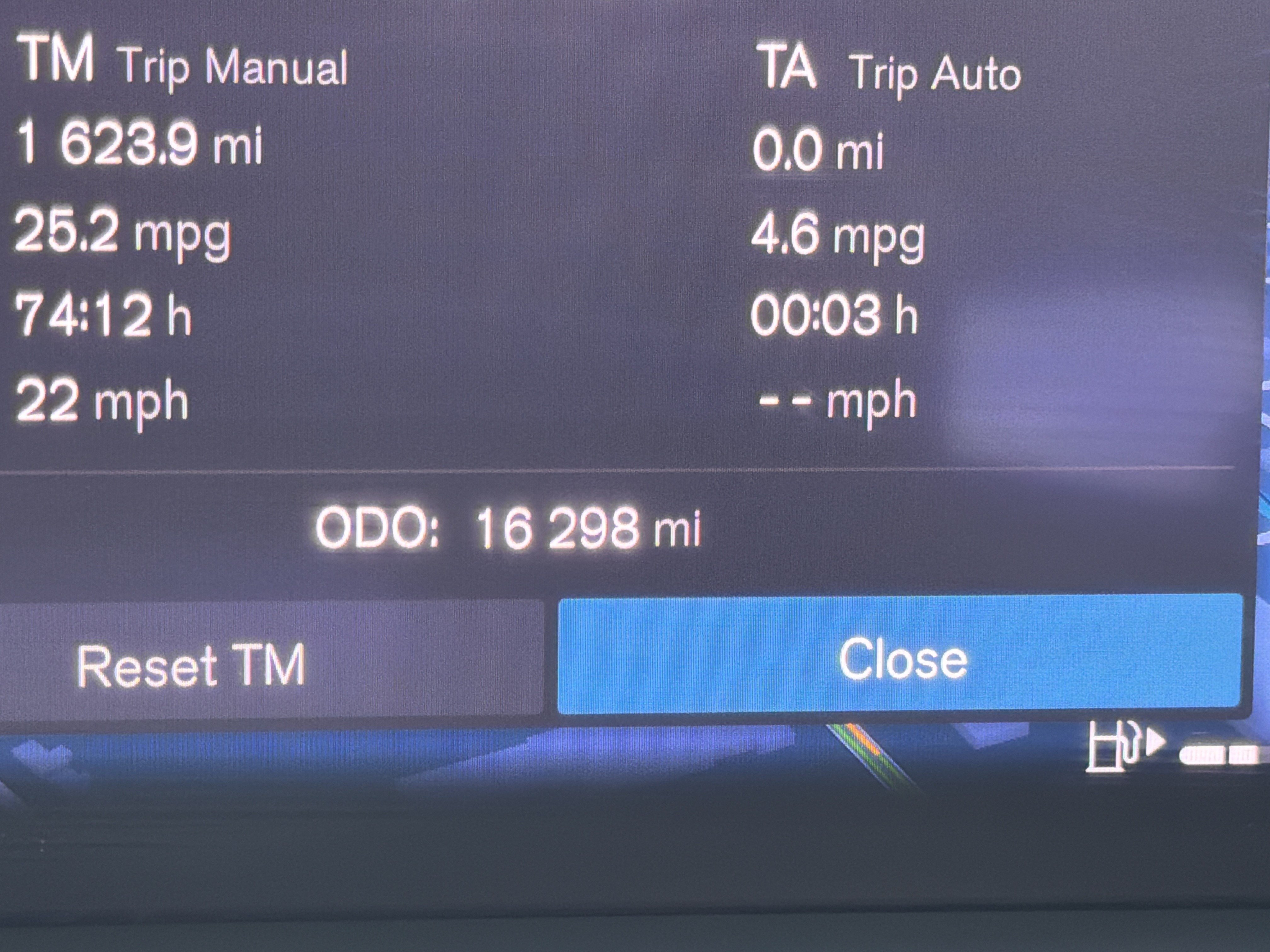 Certified 2023 Volvo S60 B5 Plus FWD image 22