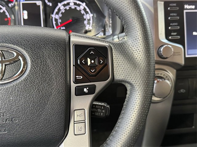 Used 2022 Toyota 4Runner SR5 image 13