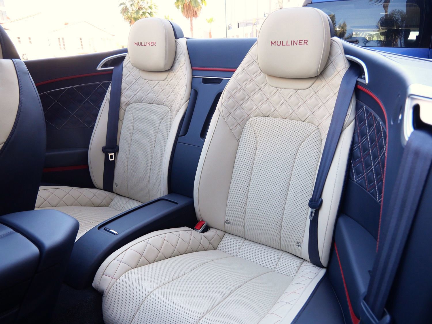 Used 2022 Bentley Continental GT image 25