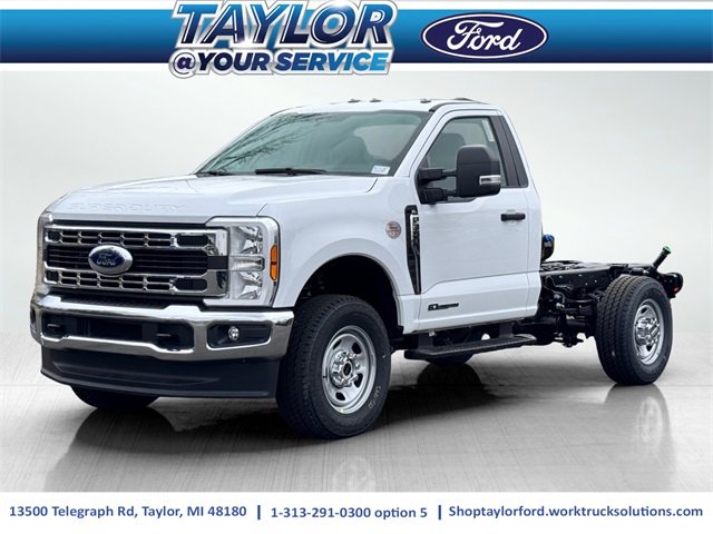 New 2025 Ford F350 XL w/ XL Chrome Package