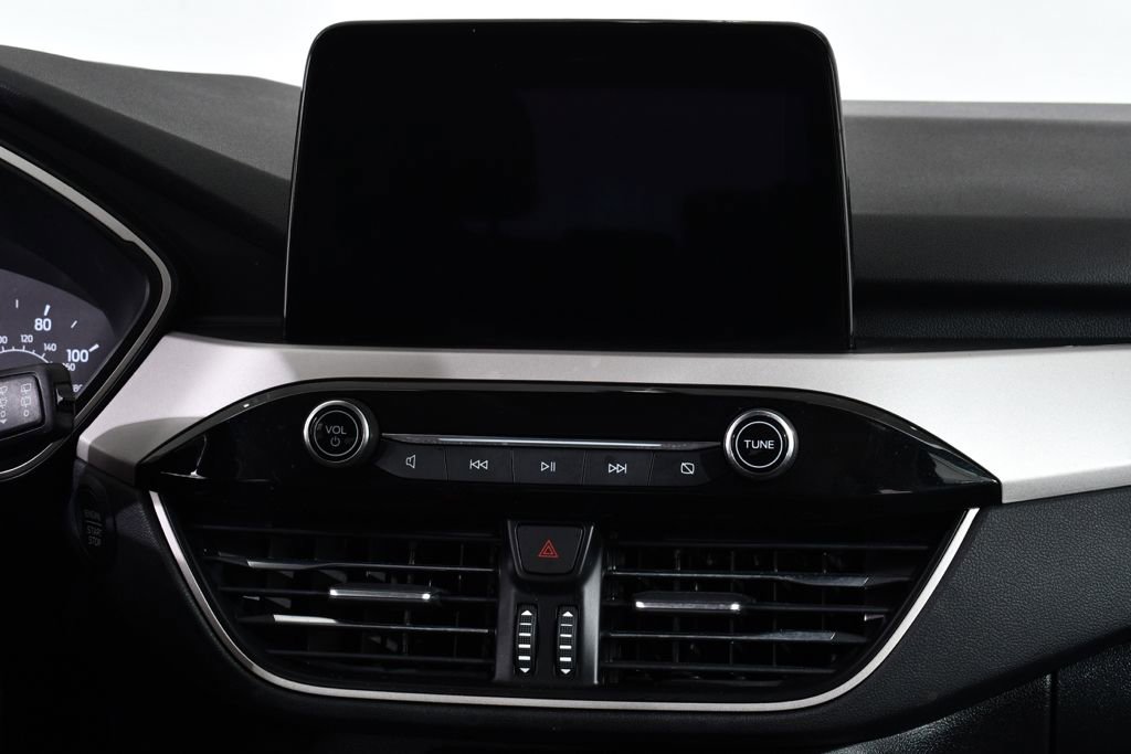 Used 2022 Ford Escape SE w/ SE Sport Appearance Package image 9