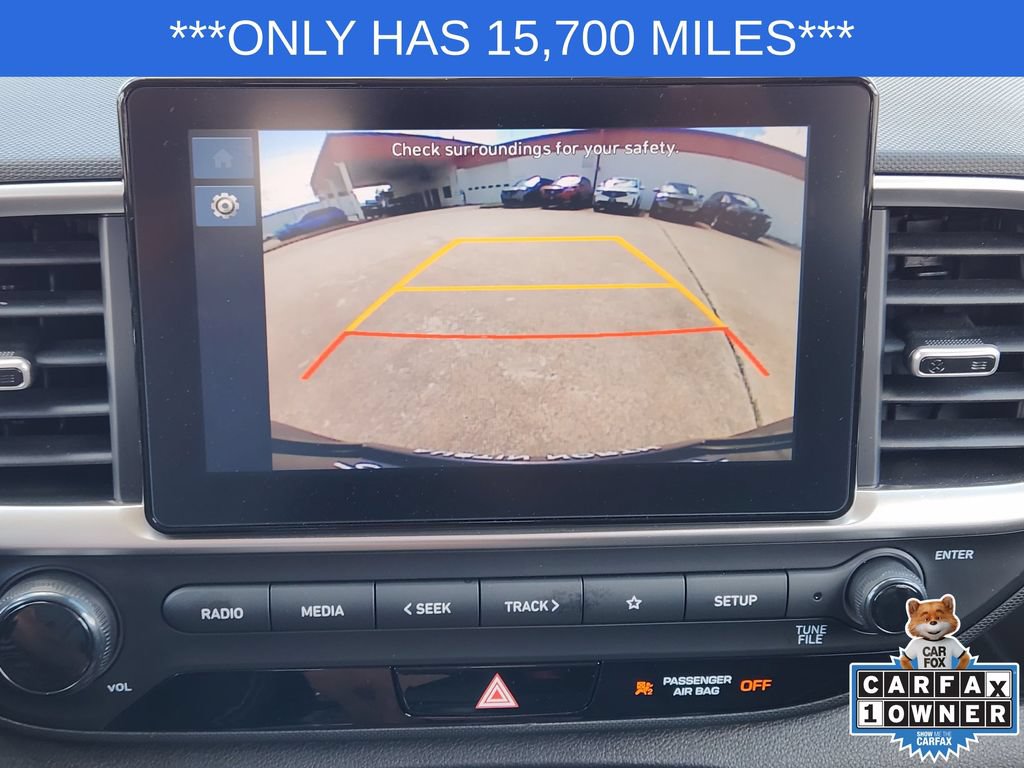 Used 2024 Hyundai Venue SEL FWD image 19