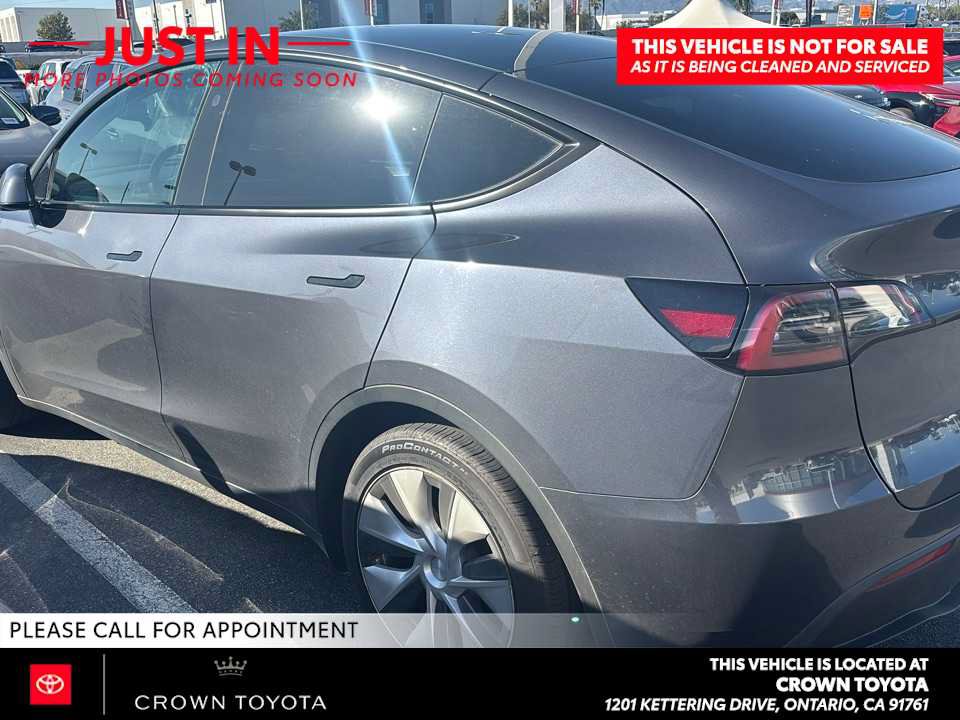 Used 2023 Tesla Model Y Long Range AWD/4WD image 5