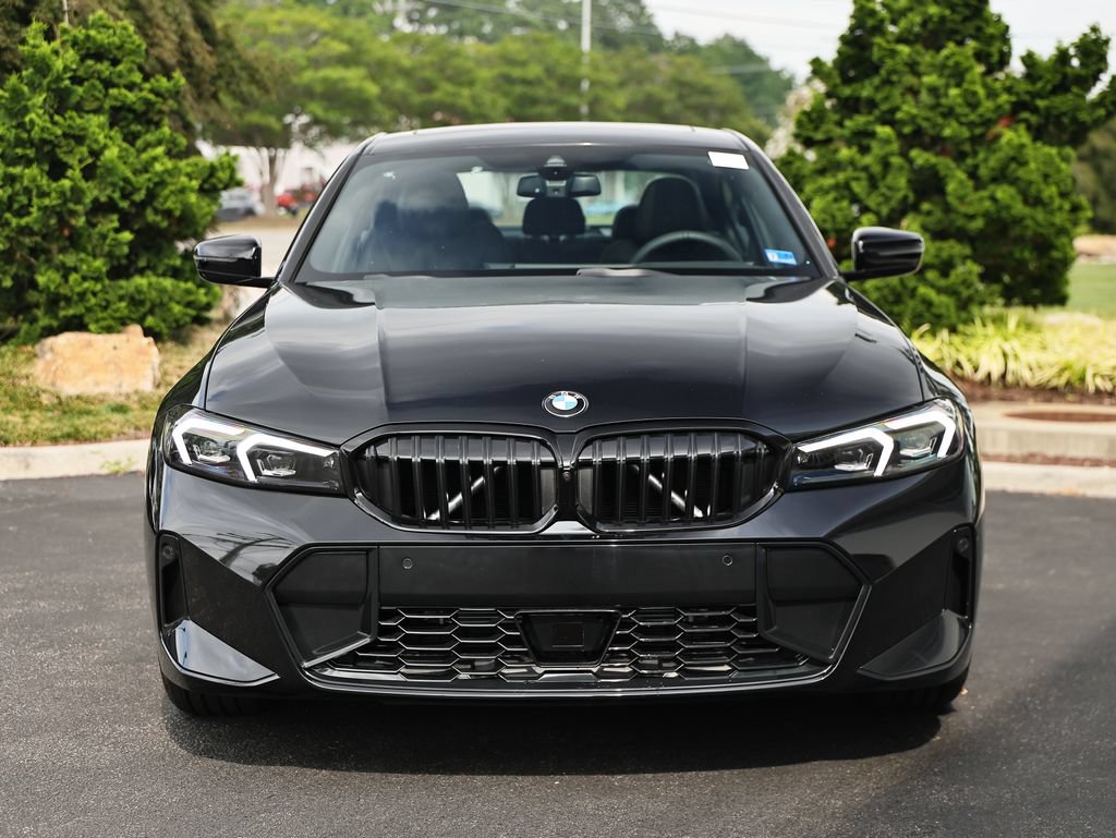 New 2026 BMW 330i xDrive Sedan w/ M Sport Package AWD/4WD image 12