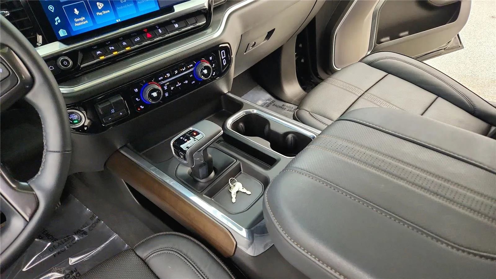 Used 2025 Chevrolet Silverado 1500 High Country w/ Midnight Edition image 38